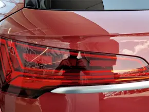 Audi Q5 Advanced 50 TFSI e quattro 299 CP thumbnail