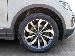 VW T-Roc Style 2.0 TSI 4Mot DSG thumbnail