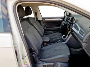 VW T-Roc Style 2.0 TSI 4Mot DSG thumbnail