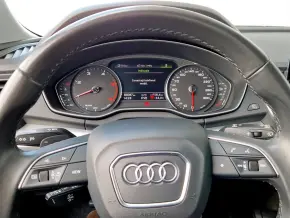 Audi Q5 Advanced 40 TDI quattro thumbnail