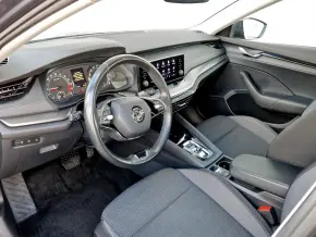 Škoda OCTAVIA AMBITION 2.0 TDI DSG thumbnail
