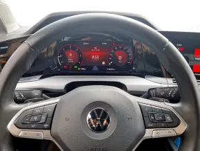 VW Golf Variant Life TDI DSG thumbnail