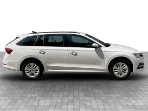 Škoda OCTAVIA COMBI AMBITION 2.0 TDI DSG thumbnail