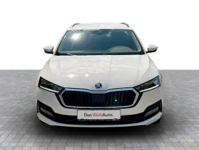Škoda OCTAVIA COMBI AMBITION 2.0 TDI DSG thumbnail