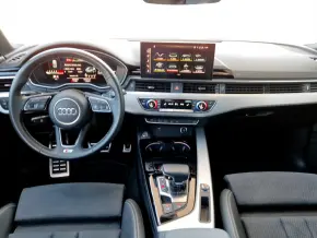 Audi A4 35 TFSI thumbnail