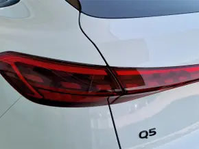 Q5 Sportback 40 TFSI quattro thumbnail