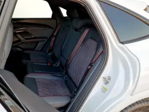 Q5 Sportback 40 TFSI quattro thumbnail