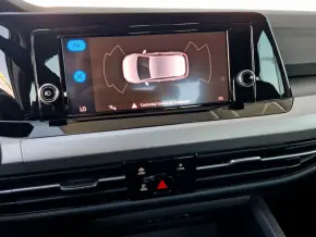 VW Golf Life 1.5 TSI ACT thumbnail