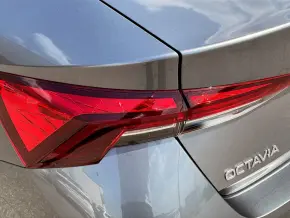 Škoda Octavia Selection 1.5 TSI DSG mHEV thumbnail