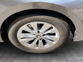 Škoda Octavia Selection 1.5 TSI DSG mHEV thumbnail