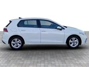 VW Golf Life 1.5 TSI ACT thumbnail