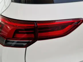 VW Golf Life 1.5 TSI ACT thumbnail