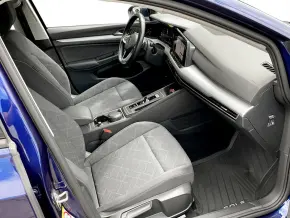 VW Golf Life 1.5 eTSI ACT DSG mild hyb thumbnail