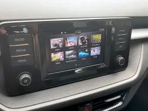 Škoda FABIA AMBITION 1.0 TSI thumbnail