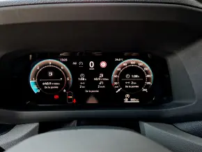 VW Crafter 3.5 Furgon L4H3 FWD 103kW thumbnail