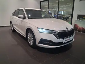 Škoda OCTAVIA COMBI AMBITION 2.0 TDI thumbnail