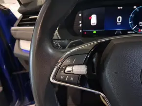 Škoda OCTAVIA COMBI STYLE 2.0 TDI DSG thumbnail