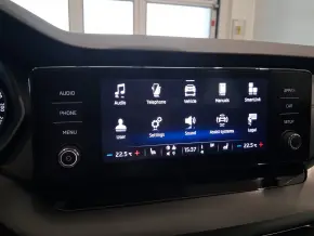 Škoda OCTAVIA COMBI AMBITION 2.0 TDI DSG thumbnail