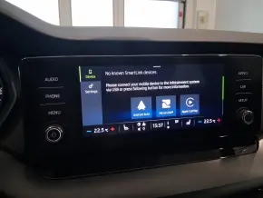 Škoda OCTAVIA COMBI AMBITION 2.0 TDI DSG thumbnail