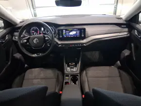 Škoda OCTAVIA COMBI AMBITION 2.0 TDI DSG thumbnail