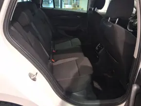 Škoda OCTAVIA COMBI AMBITION 2.0 TDI DSG thumbnail