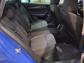 Škoda OCTAVIA COMBI STYLE 2.0 TDI DSG thumbnail