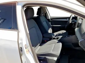 VW Golf Prime 1.5 eTSI DSG ACT mild hyb thumbnail