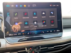 VW Golf Prime 1.5 eTSI DSG ACT mild hyb thumbnail