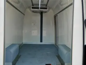 VW Crafter 3.5 Furgon L4H3 FWD 103kW thumbnail