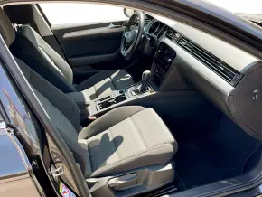 VW Passat Var.Comfortline 2.0 TDI DSG thumbnail