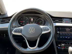 VW Passat Var.Comfortline 2.0 TDI DSG thumbnail