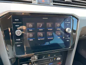 VW Passat Var.Comfortline 2.0 TDI DSG thumbnail