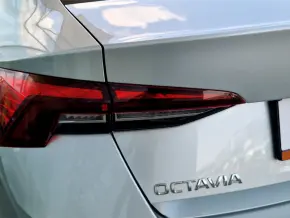 Škoda OCTAVIA STYLE 1.5 TSI thumbnail