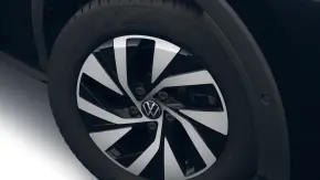 Noul T-Roc Life 1.5 eTSI DSG thumbnail
