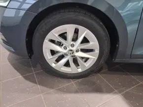 Škoda OCTAVIA STYLE 1.5 TSI thumbnail