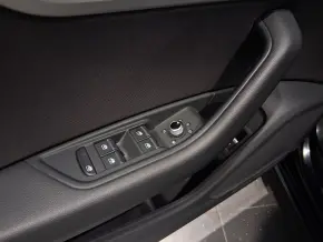 Audi A4 Advanced 35 TFSI thumbnail