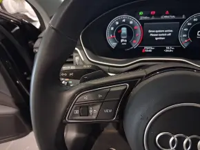 Audi A4 Advanced 35 TFSI thumbnail
