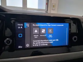 VW Golf Life 1.0 TSI thumbnail