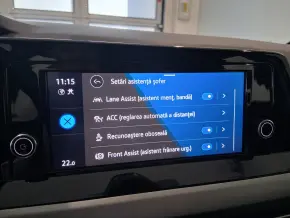 VW Golf Life 1.0 TSI thumbnail