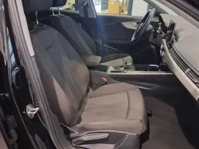 Audi A4 Advanced 35 TFSI thumbnail