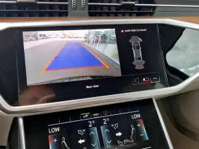 Audi A6 50 TFSI e quattro 220 kW / 299 CP thumbnail
