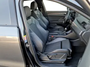 Audi Q3 S Line 35 TFSI thumbnail