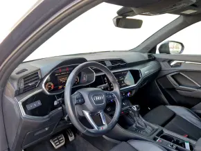 Audi Q3 S Line 35 TFSI thumbnail
