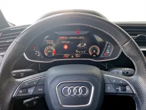 Audi Q3 S Line 35 TFSI thumbnail