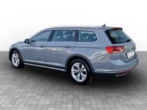 VW Passat Alltrack 2.0 TDI DSG7 4Mot thumbnail