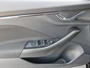 Škoda SCALA AMBITION 1.0 TSI DSG thumbnail