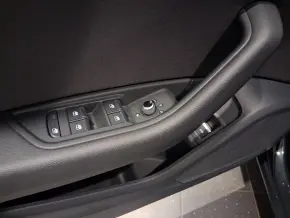 Audi A4 35 TFSI thumbnail