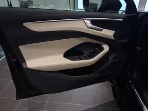 Audi A6 Limuzina 40 TFSI thumbnail
