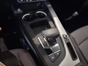 Audi A4 35 TFSI thumbnail