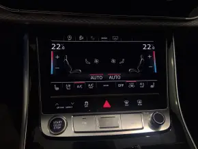 Audi Q8 PI 50 TDI quattro thumbnail